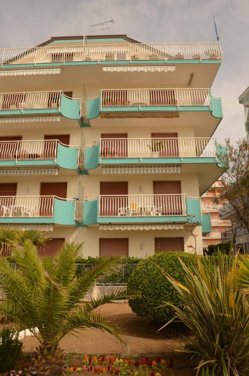 Apartment Smeralda *